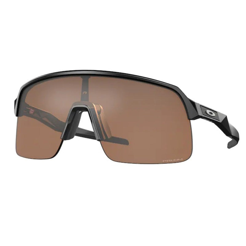 Oakley Sunglasses, Model: 0OO9463 Colour: 14