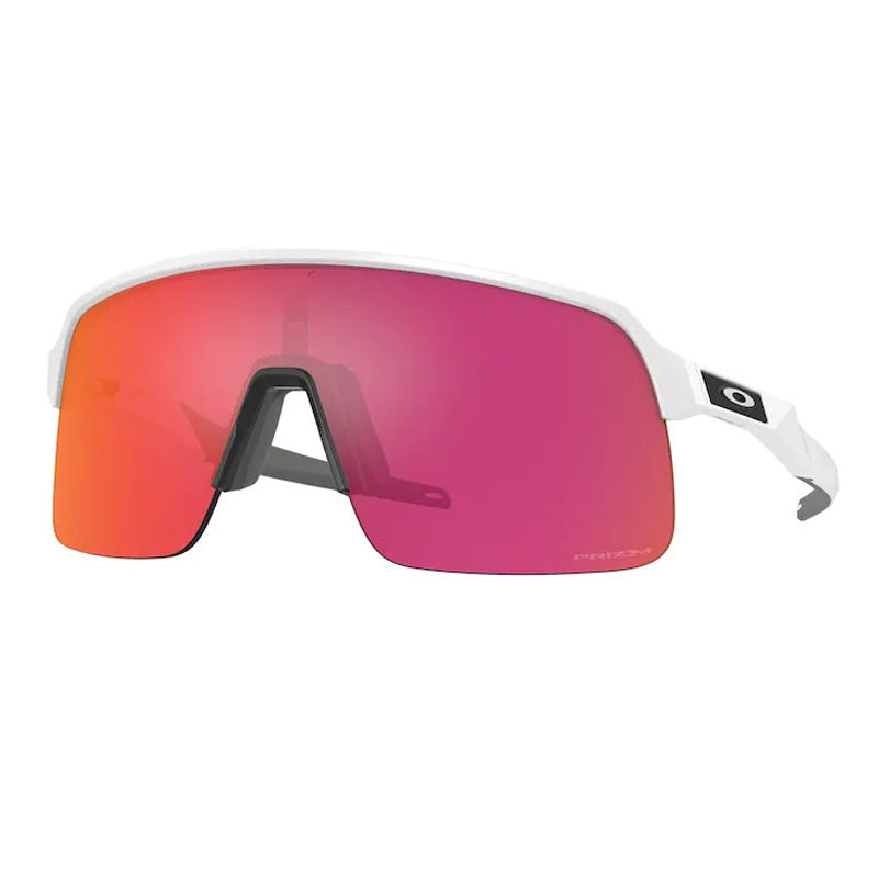 Oakley Sunglasses, Model: 0OO9463 Colour: 20