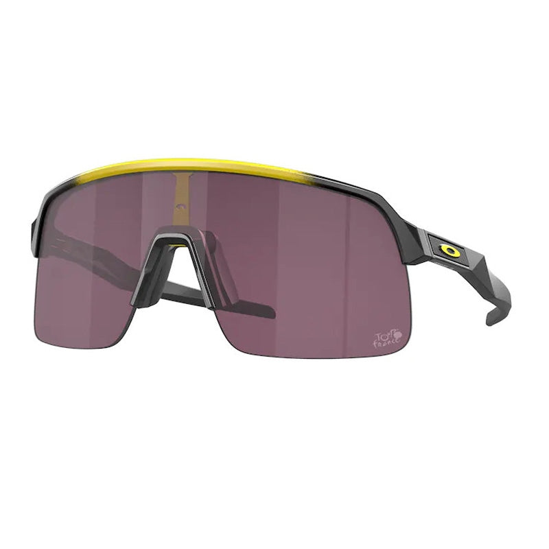 Oakley Sunglasses, Model: 0OO9463 Colour: 26