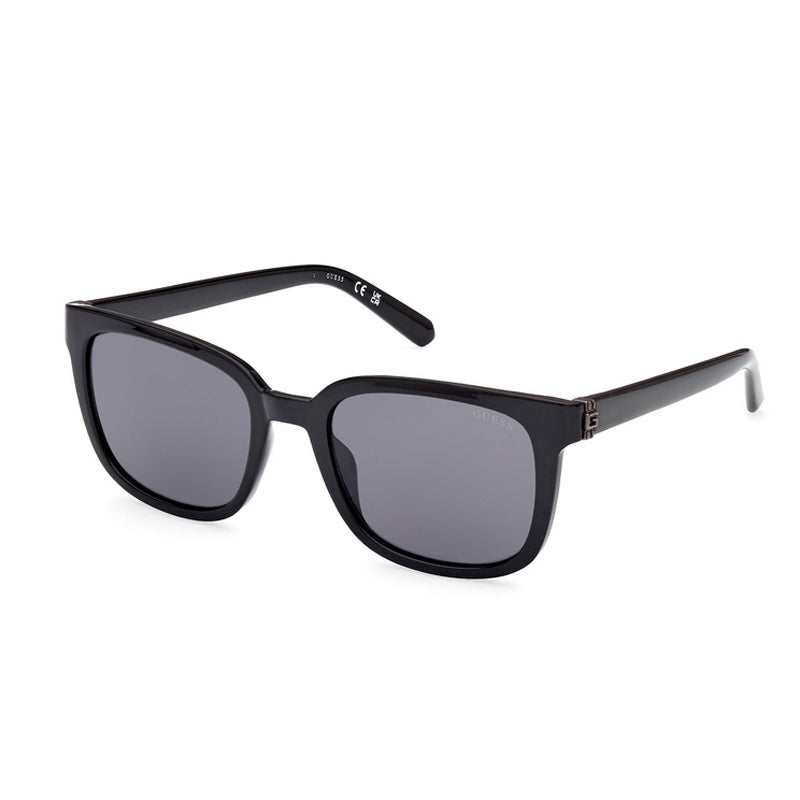 Guess Sunglasses, Model: GU00065 Colour: 01A